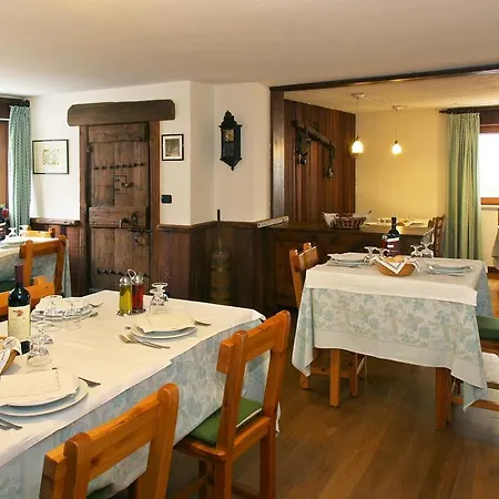 Biancaneve Hotel 2*