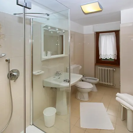 Hotel Biancaneve 2*